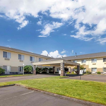 Comfort Suites Near Vancouver Mall Екстериор снимка