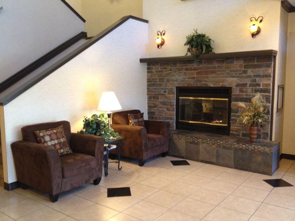 Comfort Suites Near Vancouver Mall Екстериор снимка