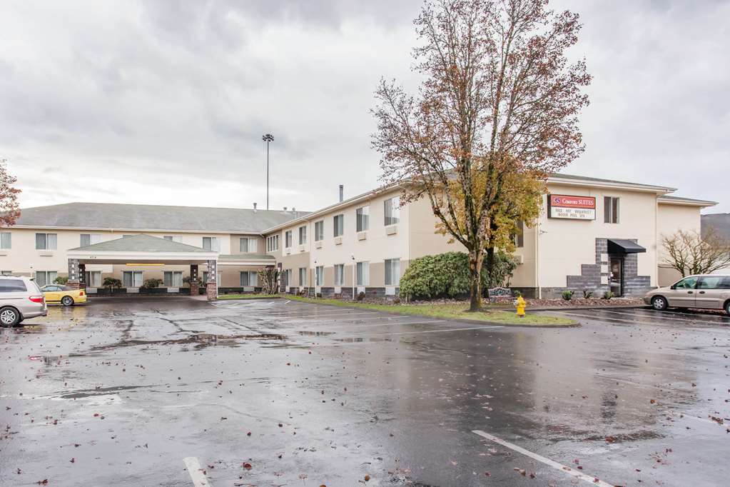 Comfort Suites Near Vancouver Mall Екстериор снимка